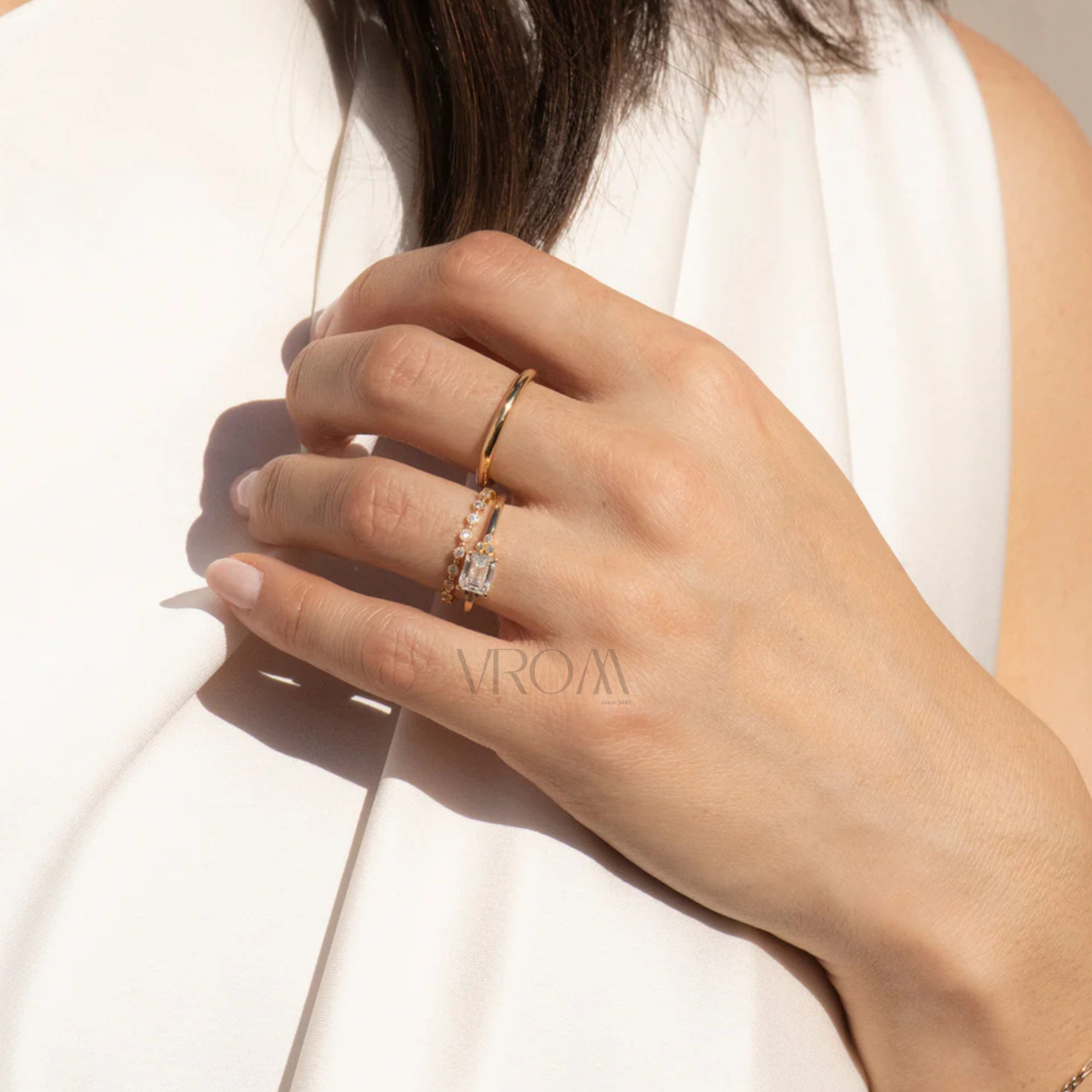 Minimalist Emerald Cut Ring with Side Stone Accents | Lab Grown Diamond | 14K Yellow Gold