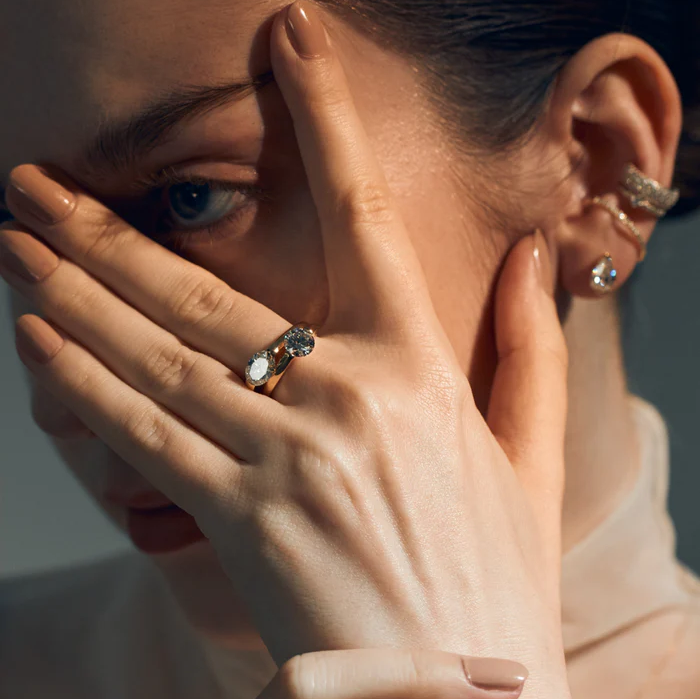 Modern Round Cut East West Ring | Lab Grown Diamond | 14K Yellow Gold Sleek Design