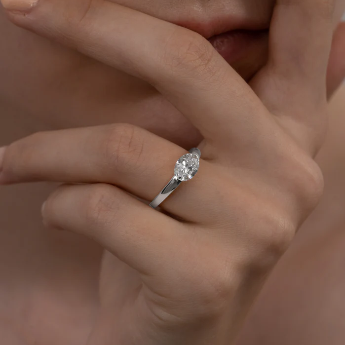 Modern Oval Cut East West Ring | Lab Grown Diamond | 14K Yellow Gold Sleek Style