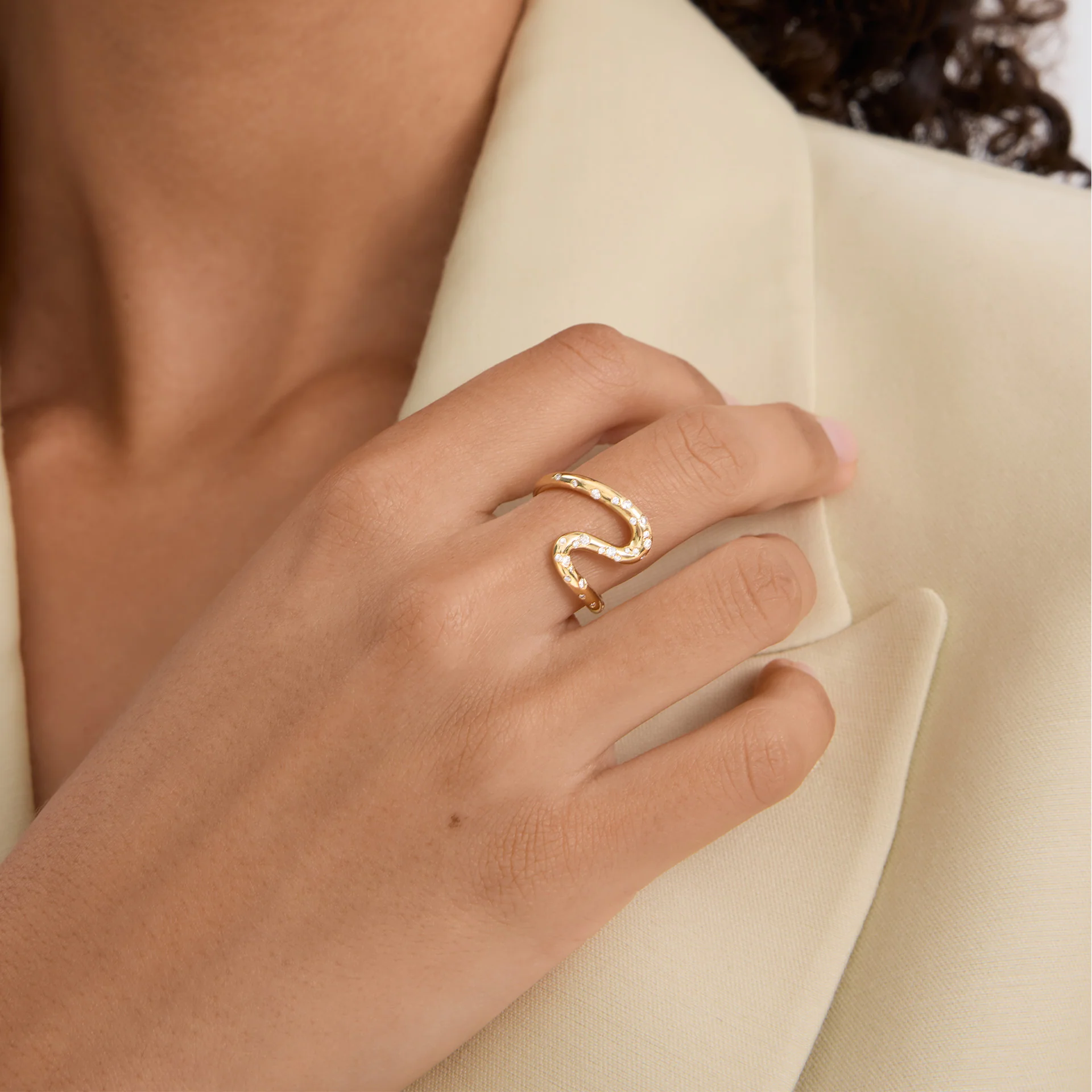 French Wave Wedding Band | Lab Grown Diamond | 14K Gold