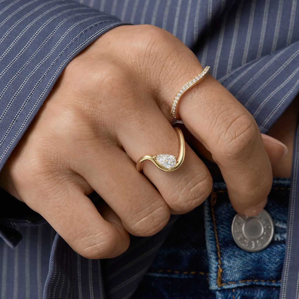 Pear Diamond Wave Engagement Ring | Lab Grown | 14K Gold Solitaire