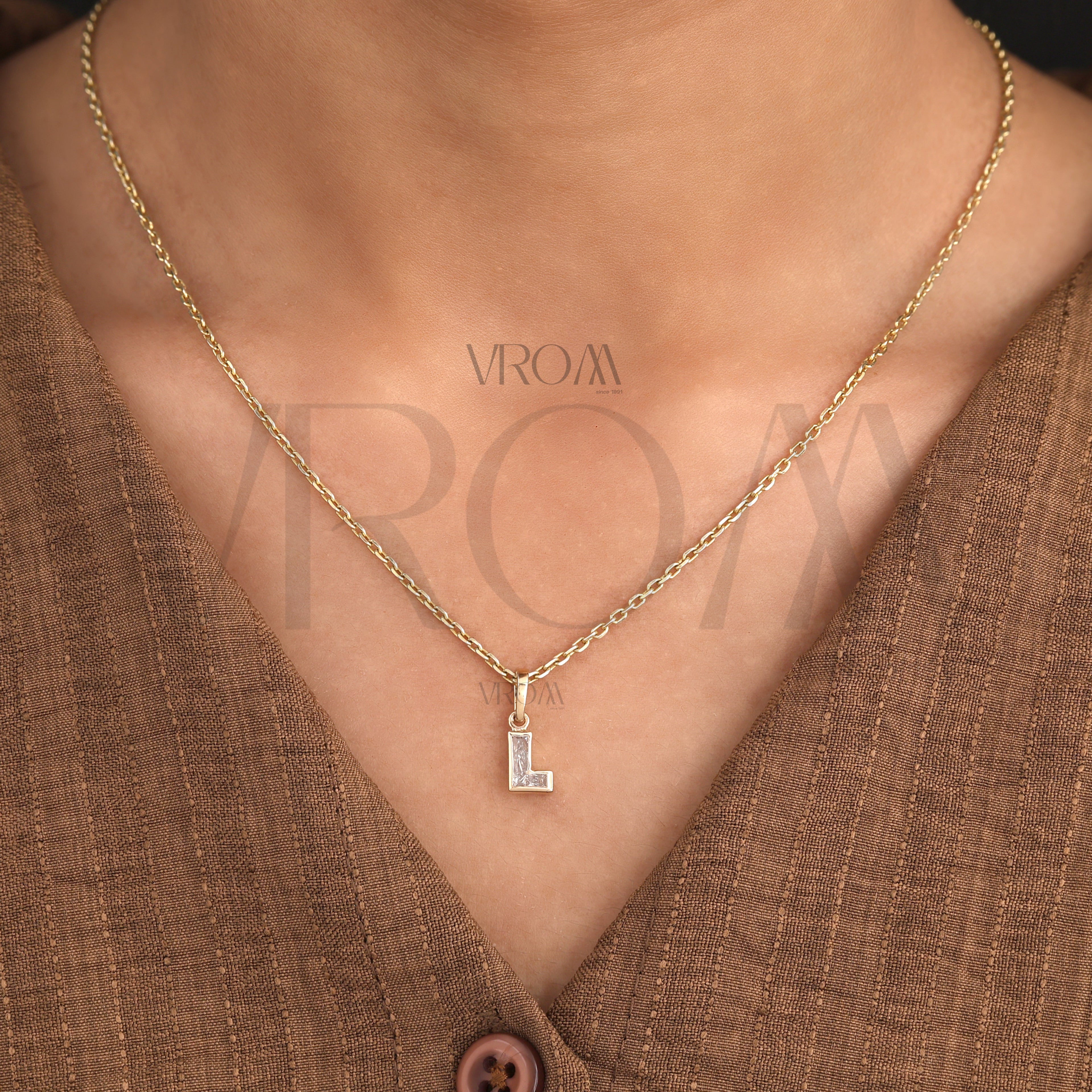 L Alphabet Initial Charm Pendant