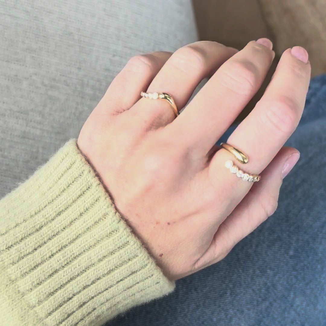 Two Ends Diamond Open Wedding Ring | Pavé Lab Grown Diamond | 14K Yellow Gold