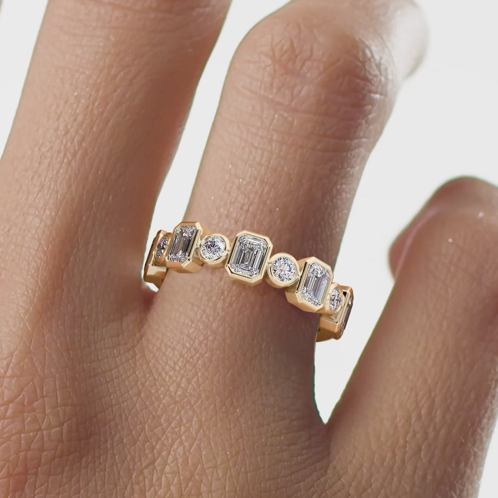 Bezel Set Emerald & Round Cut Band | Lab Grown Diamond | 14K Yellow Gold Minimal Style