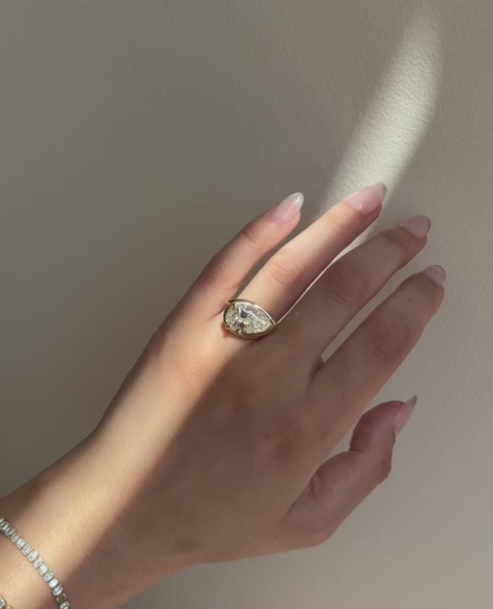 Unique Twist Bending Style Pear Engagement Ring | Lab Grown Diamond | 14K Yellow Gold