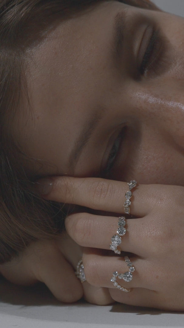 Round Diamond Wave Band | Lab Grown Diamond | 14K Yellow Gold Unique Curved Setting