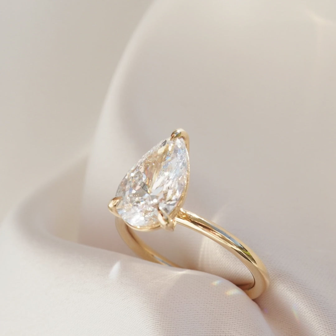Solitaire Engagement Ring Pear | Lab Grown Diamond | 14K Yellow Gold Modern Bridal Ring
