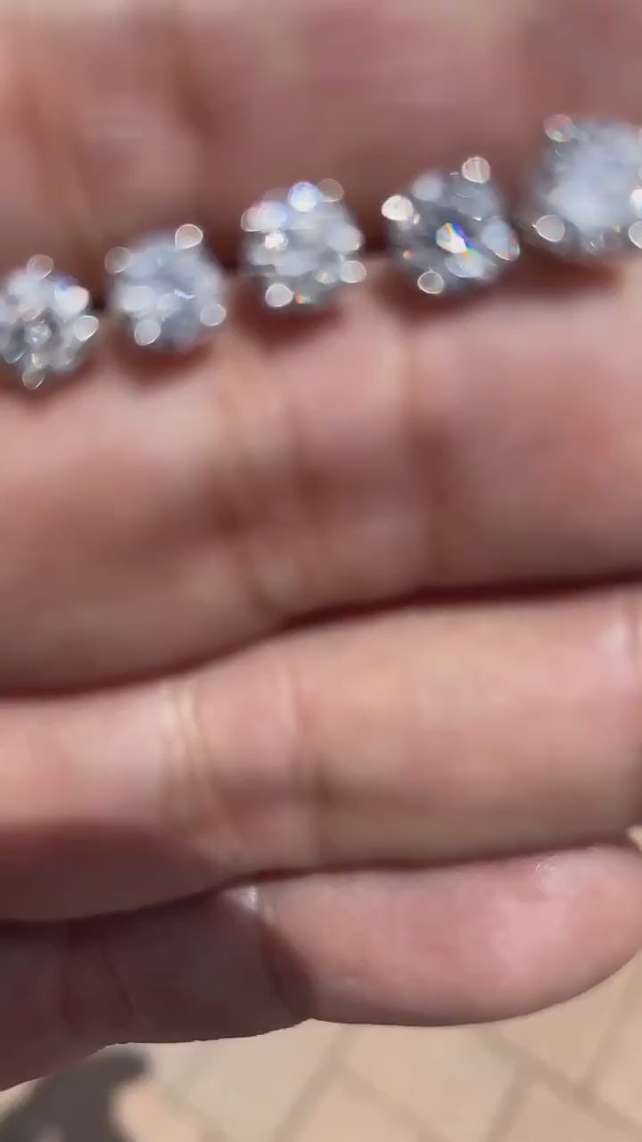 Round Lab Grown Diamond Solitaire Stud Earrings in Solid 14K Gold