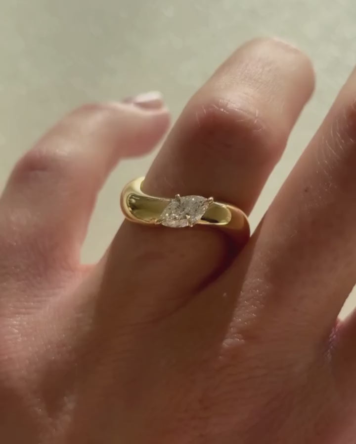 Classic Marquise Signature Engagement Ring | Lab Grown Diamond | 14K Yellow Gold Solitaire Design